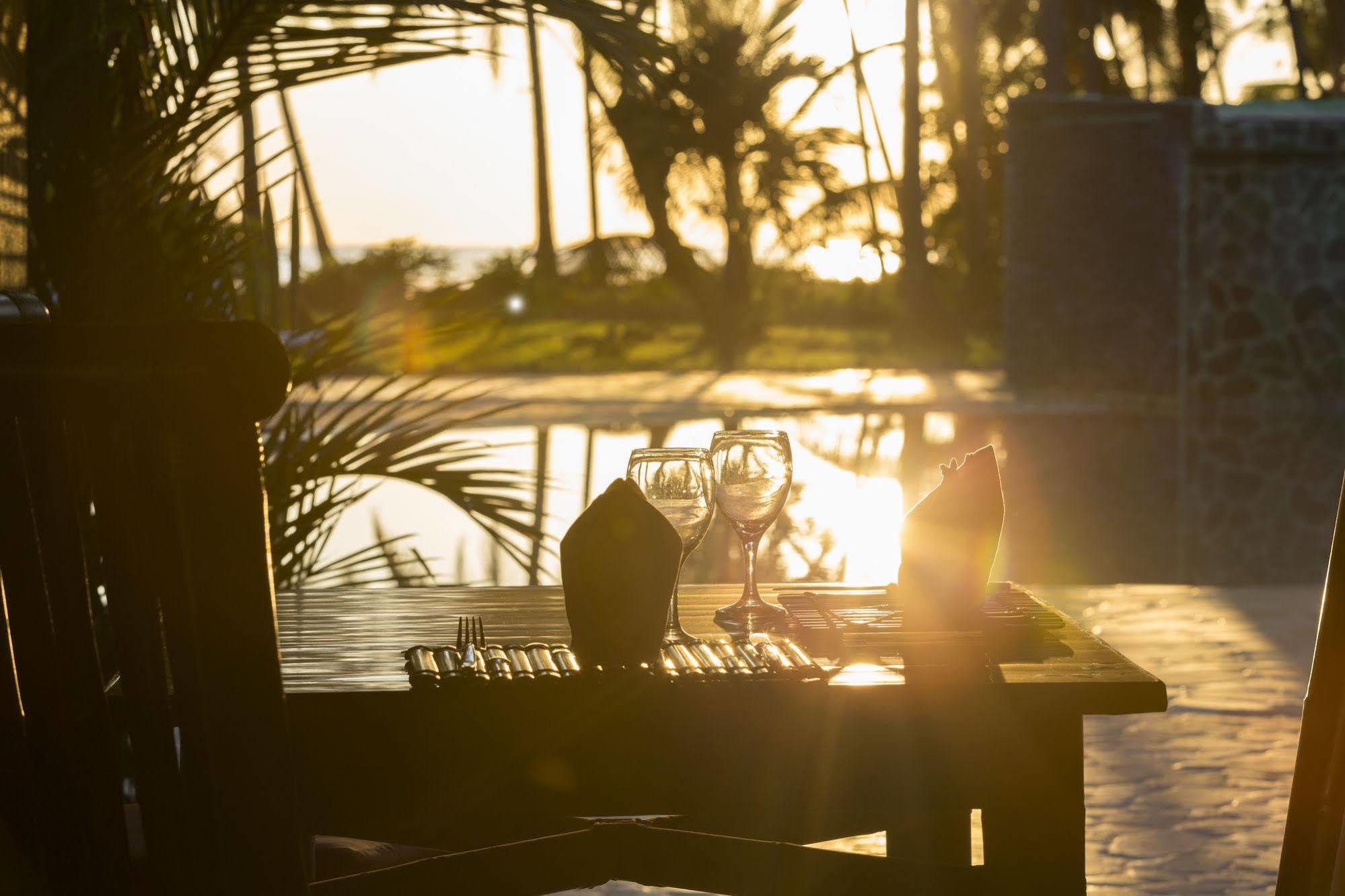 Clandestino Beach Resort パリタ エクステリア 写真