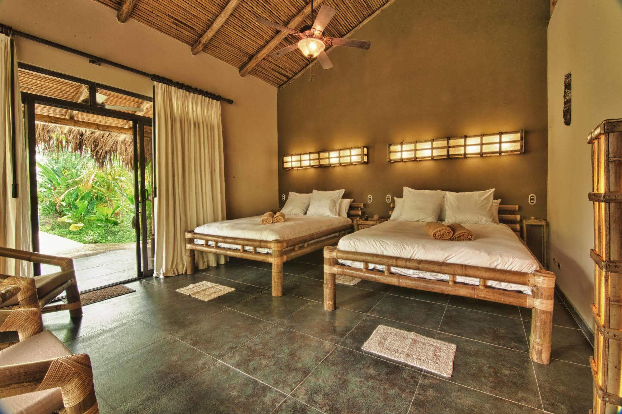Clandestino Beach Resort パリタ 部屋 写真